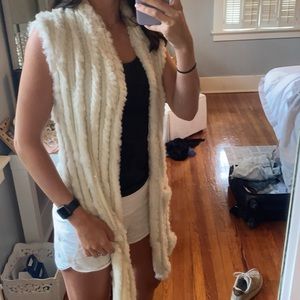 Love Token rabbit fur vest w pockets